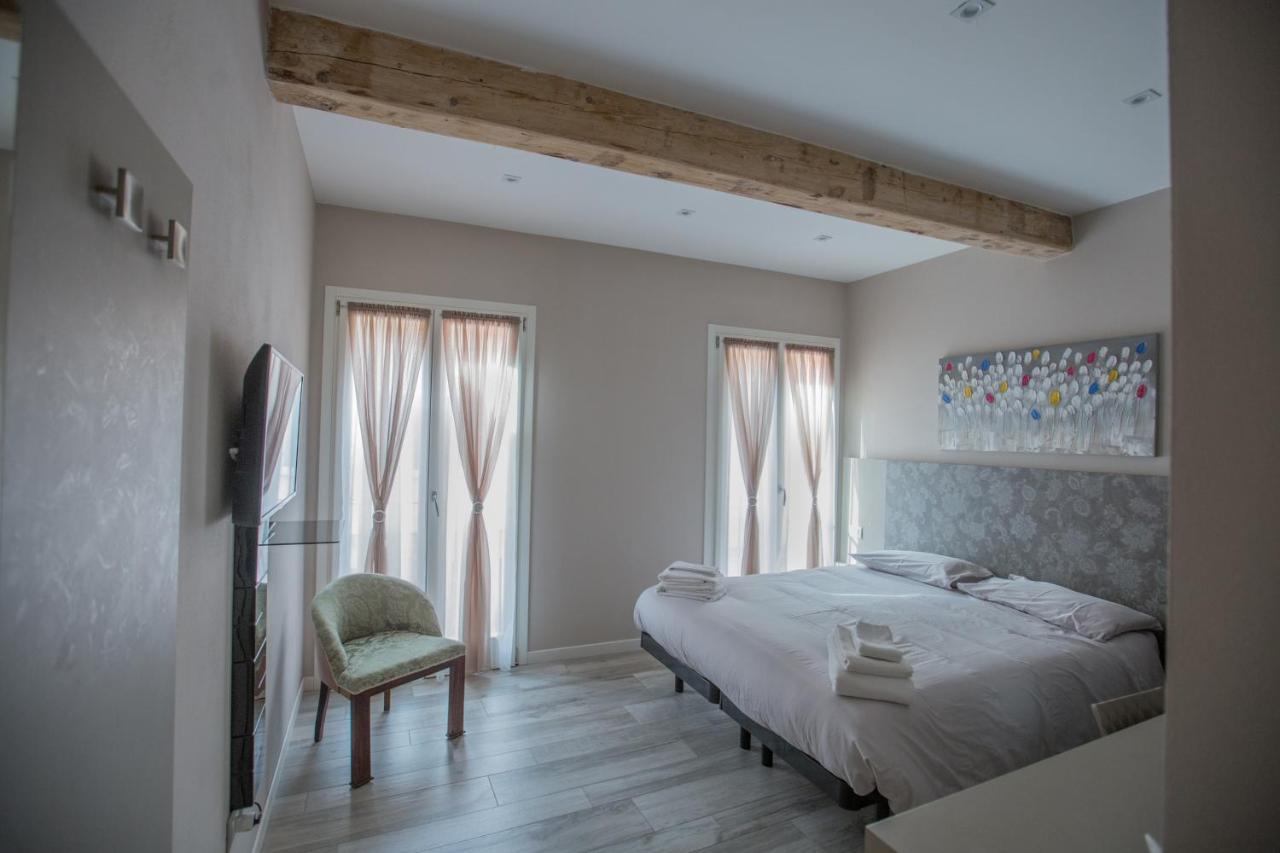 Lanterna Room&Breakfast 卡普里 外观 照片
